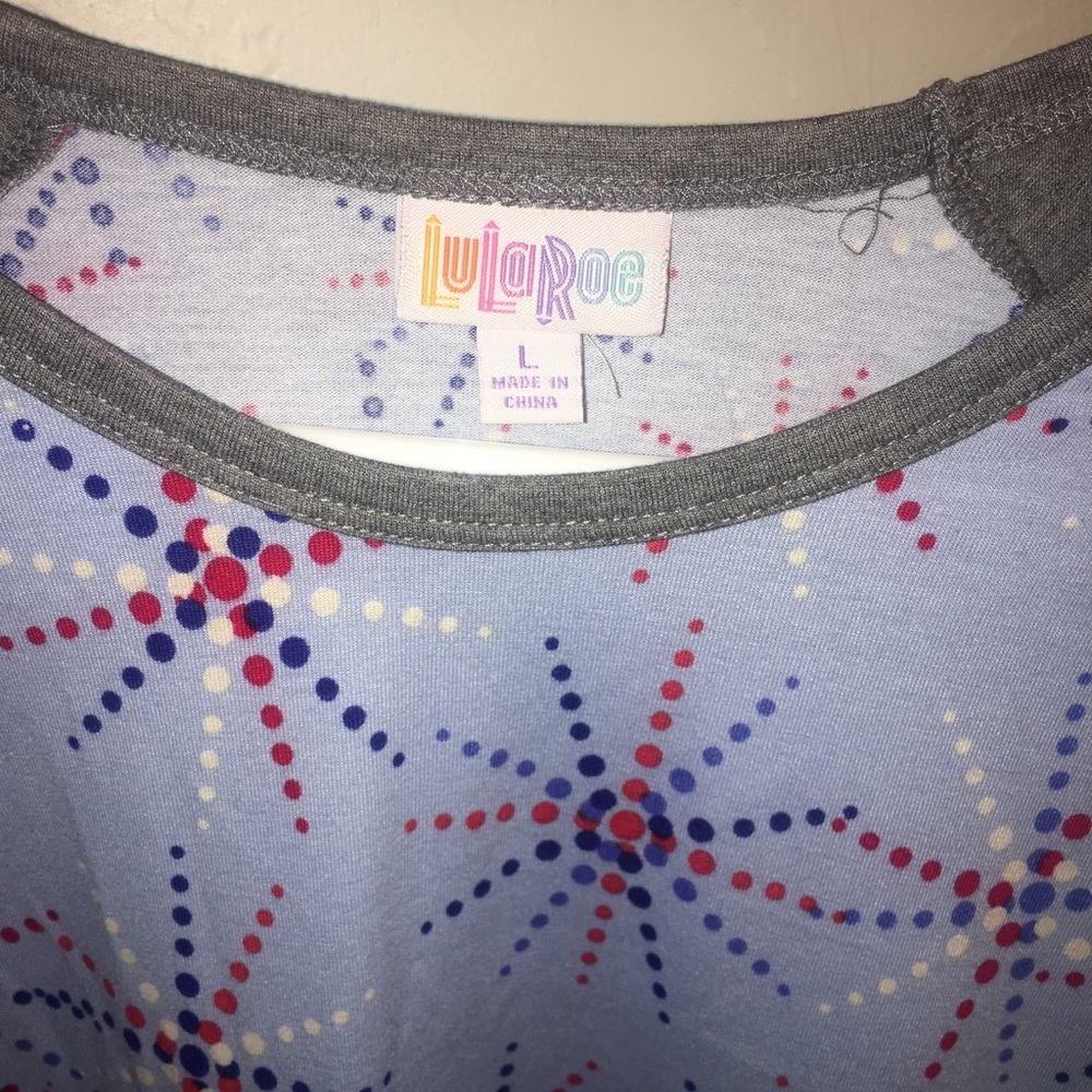 LuLaRoe Randy Shirt - Picture 2 of 2